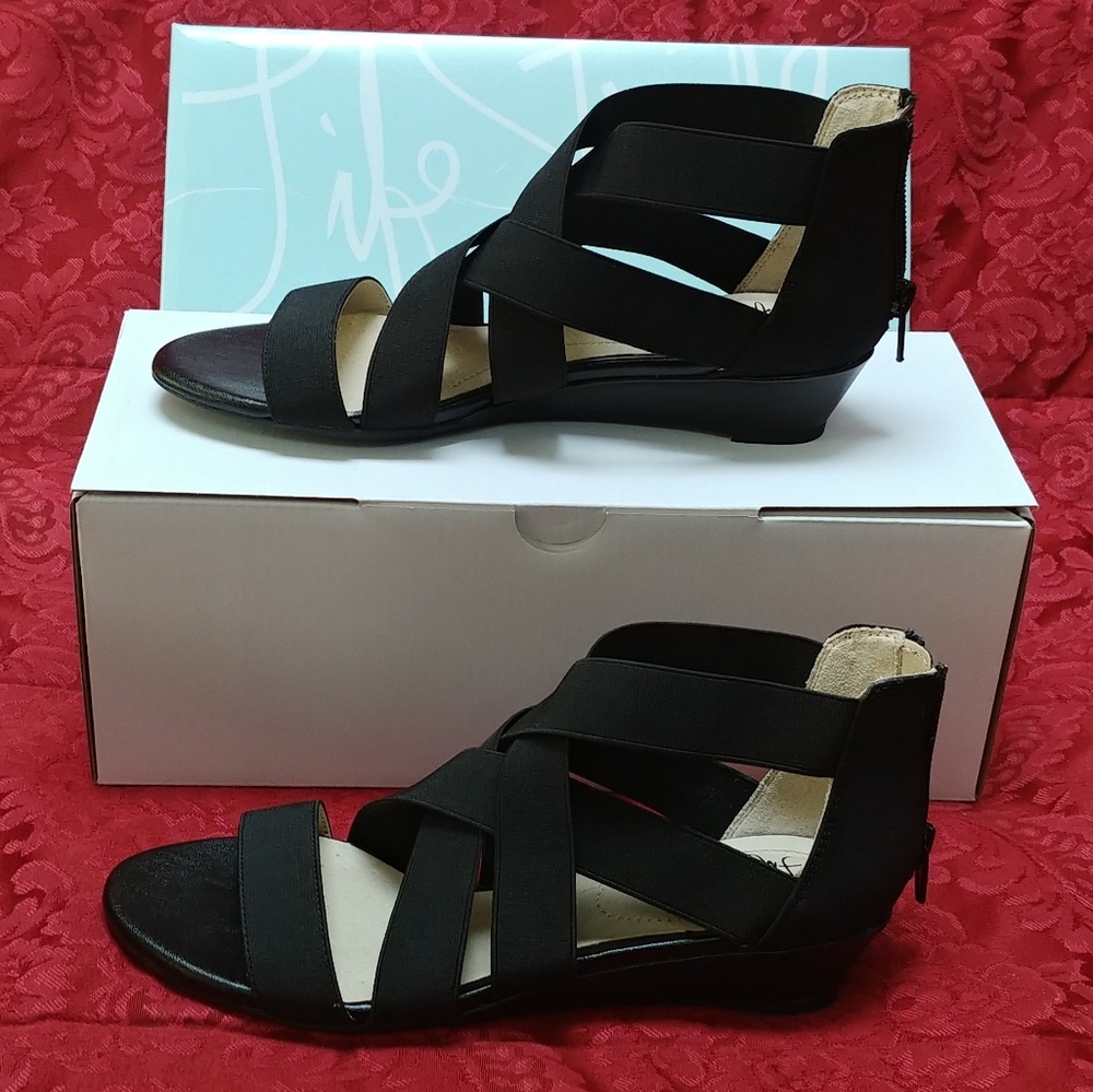 SOLD***Women's Lifestride Yasemin Black Size 7M